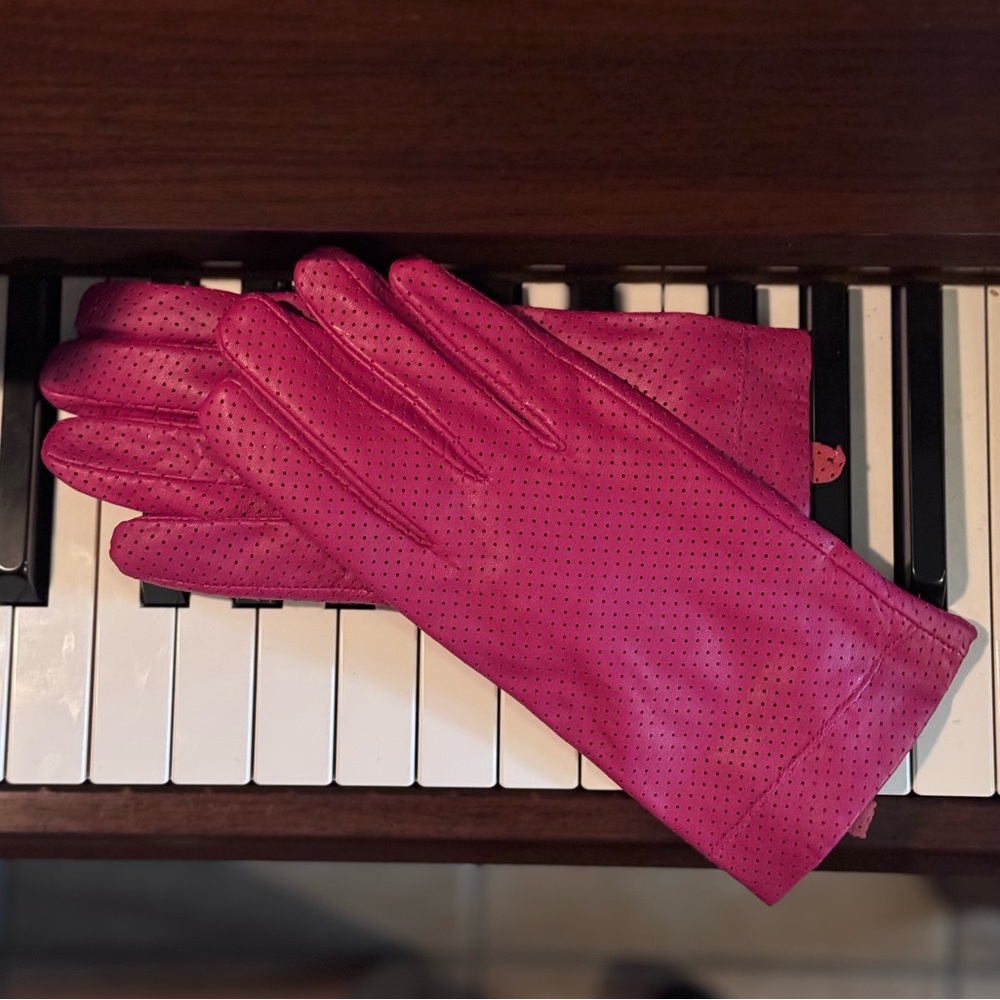 Pink Perforated French Lambskin Leather Gloves